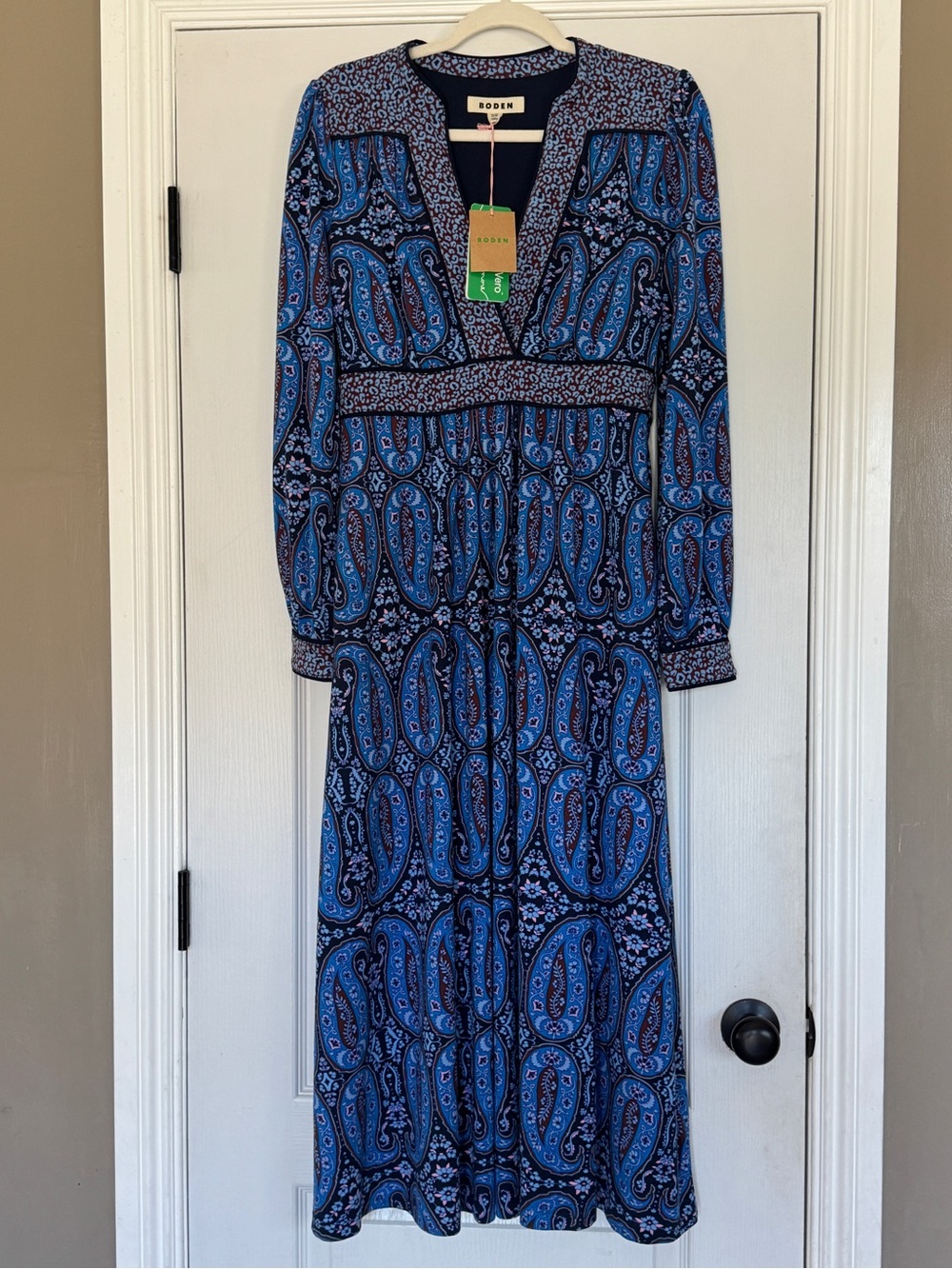 Boden NWT Hotched Ponte Paisley Midi Dress Blue Size 6 - Picture 4 of 15